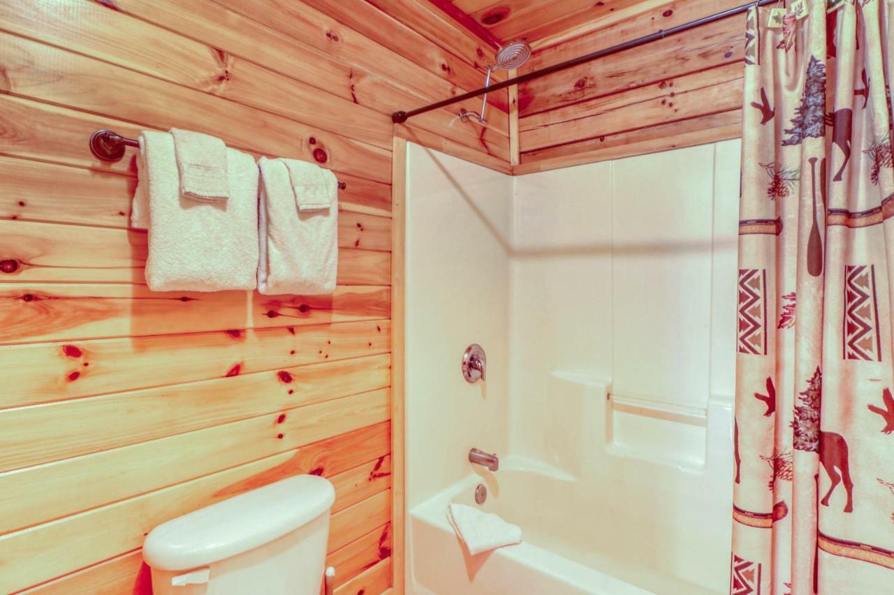 3 Bed 3 Bath Vacation Home In Whittier Bagian luar foto